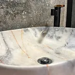 Bijelic Luxury With Jacuzzi
