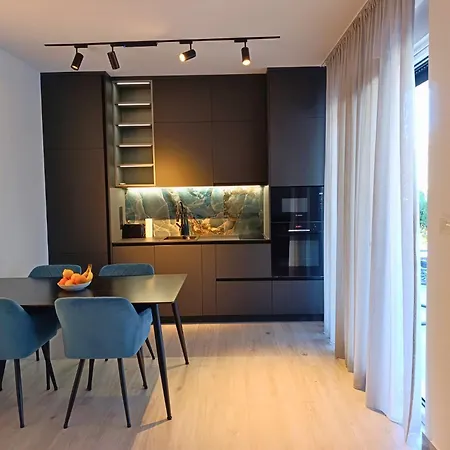 Bijelic Luxury With Jacuzzi Lejlighed Okrug Gornji