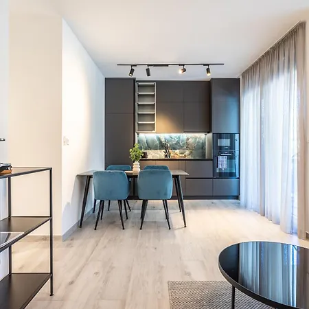Apartment Bijelic Luxury With Jacuzzi Okrug Gornji