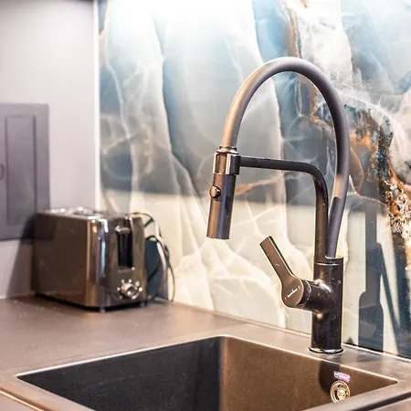 Bijelic Luxury With Jacuzzi Apartment Okrug Gornji