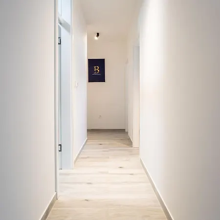 Apartamento Bijelic Luxury With Jacuzzi Okrug Gornji
