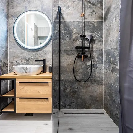 Apartamento Bijelic Luxury With Jacuzzi