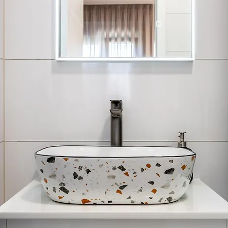 Bijelic Luxury With Jacuzzi Okrug Gornji