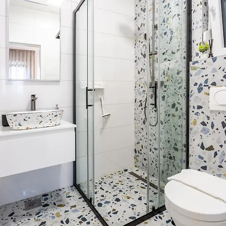 Apartment Bijelic Luxury With Jacuzzi *