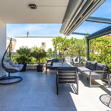 Bijelic Luxury With Jacuzzi *