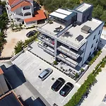 Bijelic Luxury With Jacuzzi Apartament Okrug Gornji