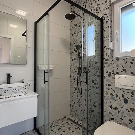 Bijelic Luxury With Jacuzzi Okrug Gornji